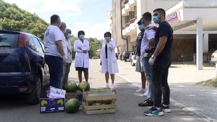 volonteri-np-i-dalje-pozrtvovani