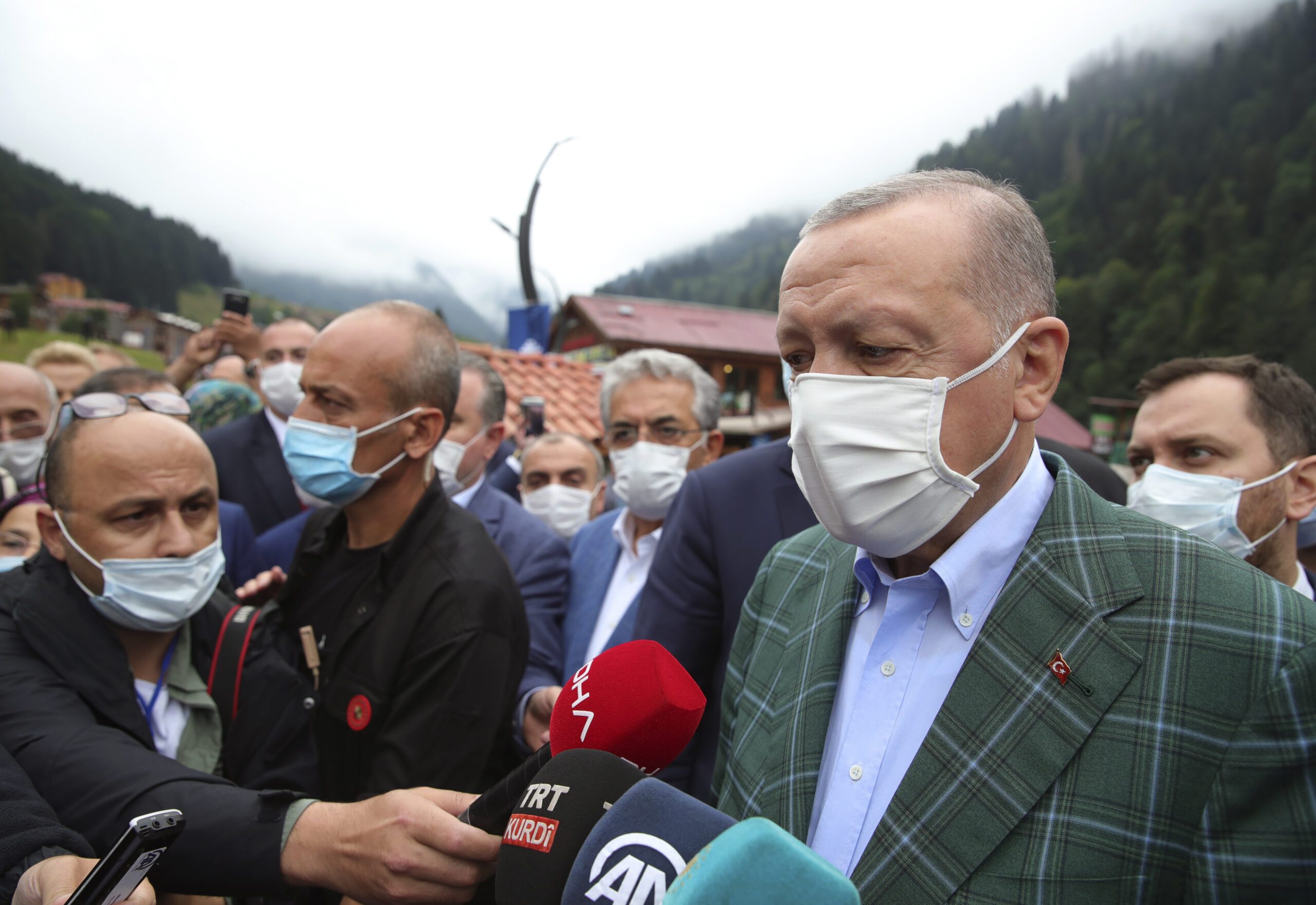 erdogan-otvorio-tehnoloski-centar-i-jos-40-fabrika-odjednom