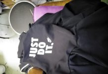 Otkrivene krojačke radionice za falsifikovanje poznatih brendova (FOTO) otkrivene-krojacke-radionice-za-falsifikovanje-poznatih-brendova-(foto)