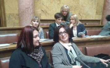 Oštre osude zbog pretnji upućenih predsednici Udruženja samohranih roditelja i jednoroditeljskih porodica ostre-osude-zbog-pretnji-upucenih-predsednici-udruzenja-samohranih-roditelja-i-jednoroditeljskih-porodica