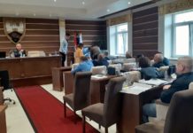 Sednica nastavljena, bira se novo rukovodstvo opštine Sjenica sednica-nastavljena,-bira-se-novo-rukovodstvo-opstine-sjenica
