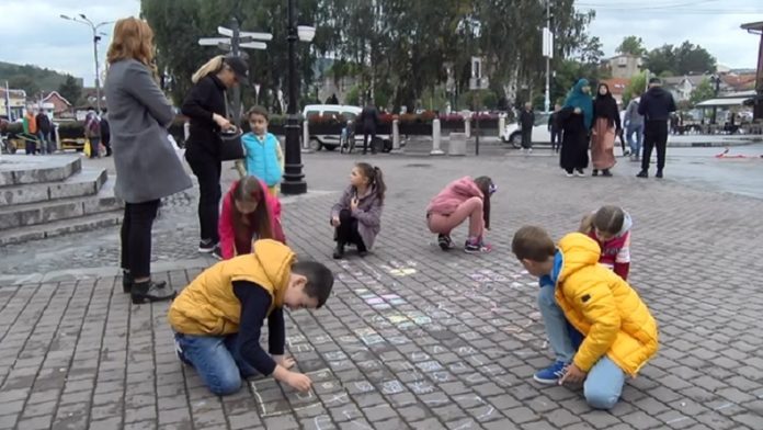 decija-nedelja-kroz-boje-i-crteze decija-nedelja-kroz-boje-i-crteze