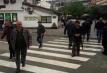 NE HAJU ZA UPOZORENjA, ZA MRTVE I ZARAŽENE: Ovaj grad je najnedisciplinovaniji, skoro niko ne nosi maske i – nije Beograd ne-haju-za-upozorenja,-za-mrtve-i-zarazene:-ovaj-grad-je-najnedisciplinovaniji,-skoro-niko-ne-nosi-maske-i-–-nije-beograd