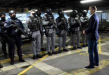 U TOKU VELIKA AKCIJA POLICIJE! Uhapšeno 5 pripadnika dve kriminalne grupe, dvojica u bekstvu u-toku-velika-akcija-policije!-uhapseno-5-pripadnika-dve-kriminalne-grupe,-dvojica-u-bekstvu