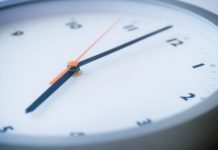 ZIMSKO RAČUNANJE VREMENA Uskoro pomeramo kazaljke SAT VREMENA UNAZAD i to će biti jedan od POSLEDNJIH PUTA da to radimo, evo i zbog čega zimsko-racunanje-vremena-uskoro-pomeramo-kazaljke-sat-vremena-unazad-i-to-ce-biti-jedan-od-poslednjih-puta-da-to-radimo,-evo-i-zbog-cega