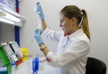 Nemački virolozi: Moguće nekontrolisano širenje virusa nemacki-virolozi:-moguce-nekontrolisano-sirenje-virusa