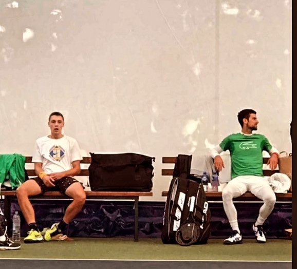 najbolji-sa-buducim-najboljim-na-svetu!-djokovic-izabrao-medjedovica-za-sparing-partnera-za-trening-na-dorcolu