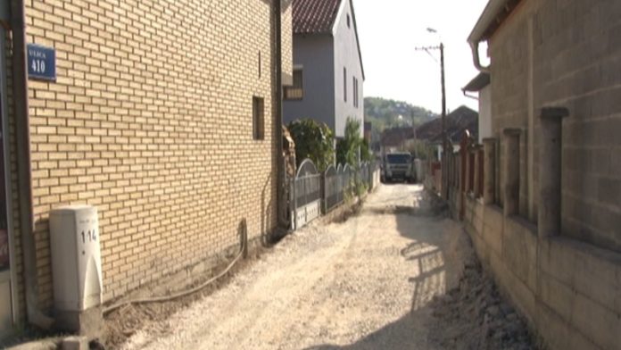 uskoro-asfalt-u-jos-dve-ulice-u-selakovcu uskoro-asfalt-u-jos-dve-ulice-u-selakovcu