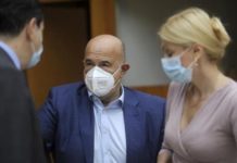 KBC Dragiša Mišović: Puni covid kapaciteti, lekar po drugi put oboleo kbc-dragisa-misovic:-puni-covid-kapaciteti,-lekar-po-drugi-put-oboleo