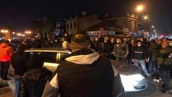 protestovali-ugostitelji-u-novom-pazaru protestovali-ugostitelji-u-novom-pazaru