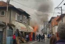Požar u Ulici Oslobođenja (VIDEO) pozar-u-ulici-oslobodjenja-(video)