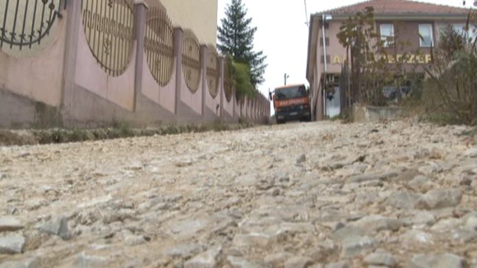 uskoro-asfalt-u-jos-jednom-kraku uskoro-asfalt-u-jos-jednom-kraku