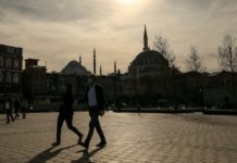 Turska zabranila pušenje na javnim mestima zbog korone turska-zabranila-pusenje-na-javnim-mestima-zbog-korone