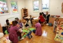Ministarstvo: Roditelji za sada nisu u obavezi da donose u vrtić potvrdu o obaveznom radu ministarstvo:-roditelji-za-sada-nisu-u-obavezi-da-donose-u-vrtic-potvrdu-o-obaveznom-radu