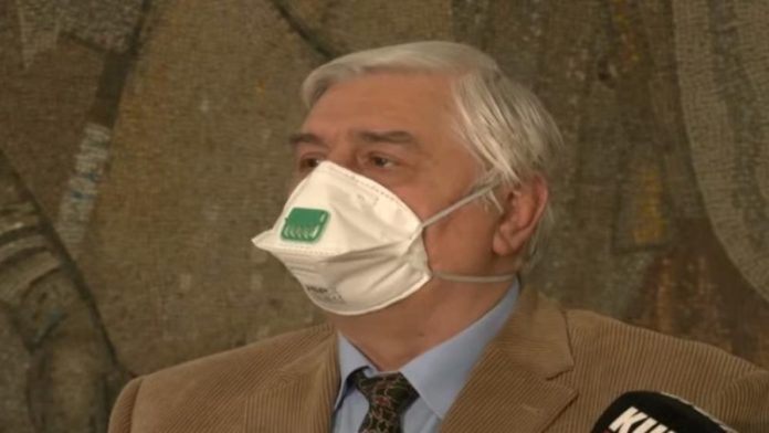 ide-na-bolje:-doktor-tiodorovic-upravo-saopstio-ohrabrujuce-vesti-moguce-da-novu-godinu-docekamo-u-miru