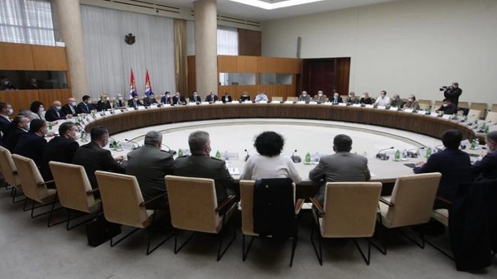 krizni-stab-zaseda-u-podne-sve-nove-mere-koje-ce-danas-biti-na-stolu