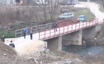 Na veliko zadovoljstvo građana više novopazarskih naselja: Izgrađen most koji spaja stari sa novim putem Pazar – Raška na-veliko-zadovoljstvo-gradjana-vise-novopazarskih-naselja:-izgradjen-most-koji-spaja-stari-sa-novim-putem-pazar-–-raska