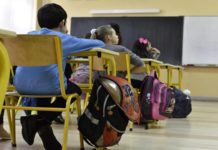 ŠKOLSKA GODINA SE PRODUŽAVA! Korona menja plan nastave: Pomera se mala matura, a evo kad će školarci NA RASPUST skolska-godina-se-produzava!-korona-menja-plan-nastave:-pomera-se-mala-matura,-a-evo-kad-ce-skolarci-na-raspust