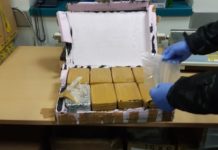 Bunkeri autobusa nafilovani cigarama i heroinom (FOTO) bunkeri-autobusa-nafilovani-cigarama-i-heroinom-(foto)