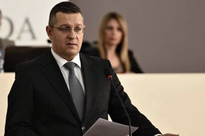 bacevac:-klinicki-centar-–-istorijska-vest bacevac:-klinicki-centar-–-istorijska-vest