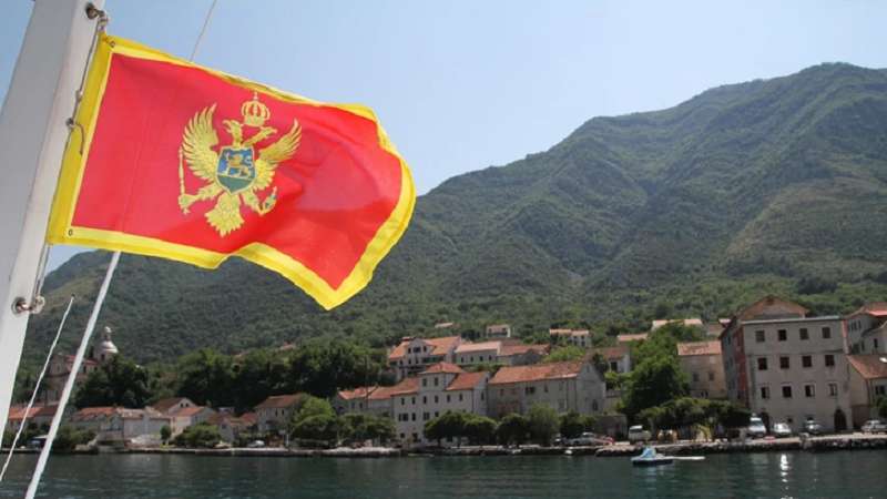 analiticari:-crnogorska-vlada-mora-biti-oprezna-sa-procesom-lustracije