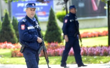 Sarajevo: Žena ubijena čekićem, policija uhapsila supruga sarajevo:-zena-ubijena-cekicem,-policija-uhapsila-supruga