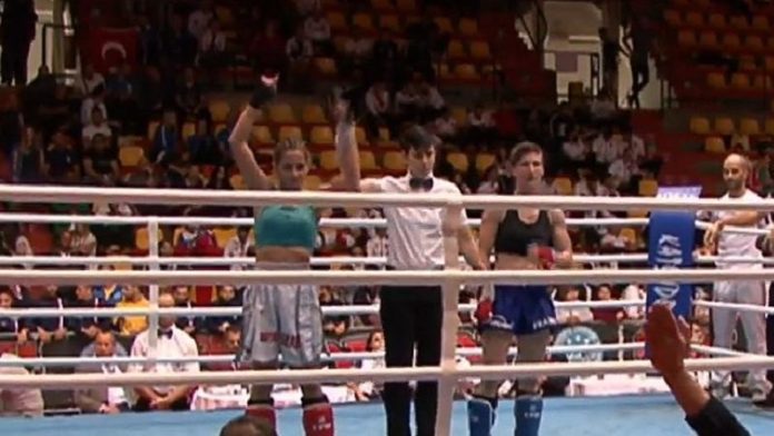 profi-boks:-saida-bukvic-protiv-oksane-romanove