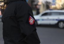 Žandarmerija ušla u ugostiteljski objekat u Novom Pazaru! Pronađeno oružje zandarmerija-usla-u-ugostiteljski-objekat-u-novom-pazaru!-pronadjeno-oruzje