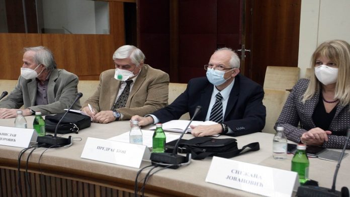 o-merama-za-novu-godinu-u-petak-zakazana-nova-sednica-kriznog-staba o-merama-za-novu-godinu-u-petak-zakazana-nova-sednica-kriznog-staba