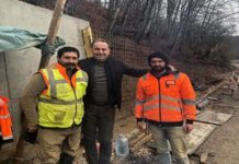 Rasim Ljajic sa radnicima na izgradnji puta Novi Pazar-Tutin rasim-ljajic-sa-radnicima-na-izgradnji-puta-novi-pazar-tutin