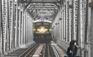 Maribor: Fotografisala se na šinama, pa je pregazio voz maribor:-fotografisala-se-na-sinama,-pa-je-pregazio-voz