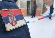 OSUMNJIČENI ZA TROSTRUKO UBISTVO IZVRŠIO SAMOUBISTVO! Nakon što ga je policija opkolila oduzeo sebi život osumnjiceni-za-trostruko-ubistvo-izvrsio-samoubistvo!-nakon-sto-ga-je-policija-opkolila-oduzeo-sebi-zivot