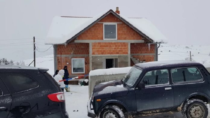 bolni-oprostaj-od-zrtava-masakra-na-pesteru