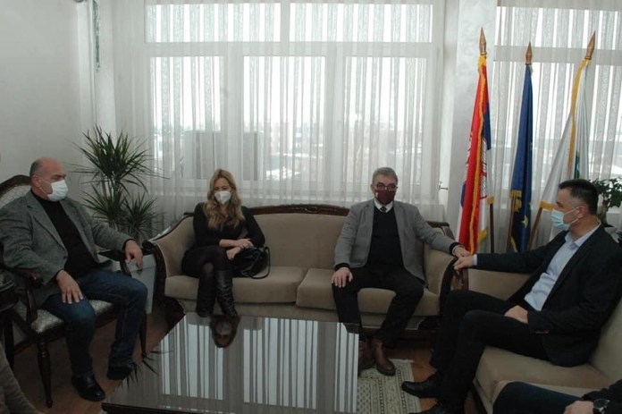 novi-pazar:-zajednicki-do-osnazivanja-roditelja-i-dece novi-pazar:-zajednicki-do-osnazivanja-roditelja-i-dece