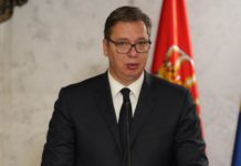 Vučić: U Srbiju stiglo još 10.000 vakcina protiv kovida 19 vucic:-u-srbiju-stiglo-jos-10.000-vakcina-protiv-kovida-19