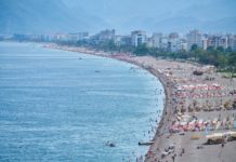 Turska uprkos pandemiji privukla 12,7 miliona turista u 2020. godini turska-uprkos-pandemiji-privukla-12,7-miliona-turista-u-2020.-godini