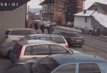 Sigurnosne kamere zabeležile trenutak stravičnog udesa (VIDEO) sigurnosne-kamere-zabelezile-trenutak-stravicnog-udesa-(video)