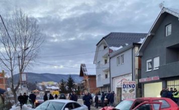 Stravične fotografije sa lica mesta, među povređenima i dete stravicne-fotografije-sa-lica-mesta,-medju-povredjenima-i-dete