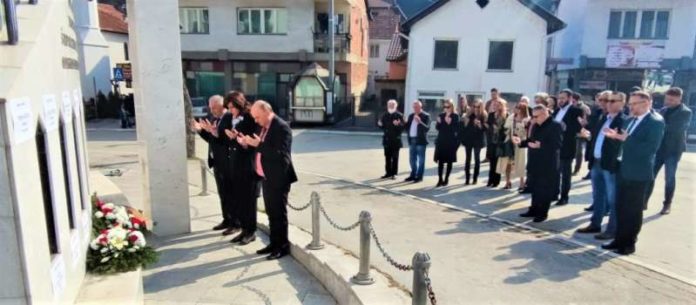 rukovodstvo-bnv-u-prijepolju-povodom-godisnjice-zlocina-u-strpcima