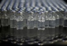 Nemački imunolog pozvao na odobrenje vakcine AstraZeneka za starije od 65 godina nemacki-imunolog-pozvao-na-odobrenje-vakcine-astrazeneka-za-starije-od-65-godina