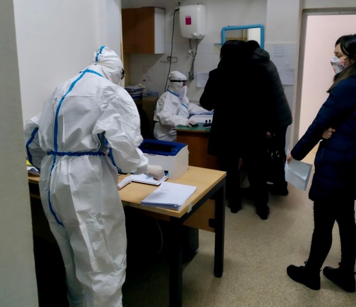 u-vecini-mesta-porast-broja-novozarazenih u-vecini-mesta-porast-broja-novozarazenih