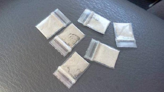 uhapsen-diler:-policija-pronasla-121-kesicu-heroina