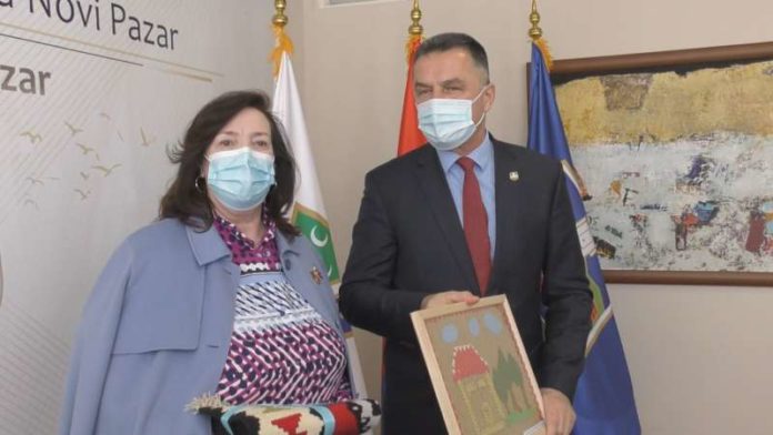 ambasadorka-bih-imala-u-novom-pazaru-odvojene-susrete-sa-gradonacelnikom-i-rukovodstvom-bnv ambasadorka-bih-imala-u-novom-pazaru-odvojene-susrete-sa-gradonacelnikom-i-rukovodstvom-bnv