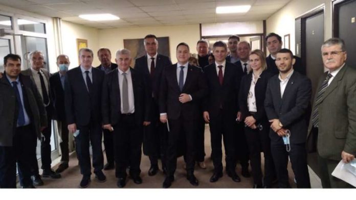 bisevac-na-sastanku-povodom-krosa-rts