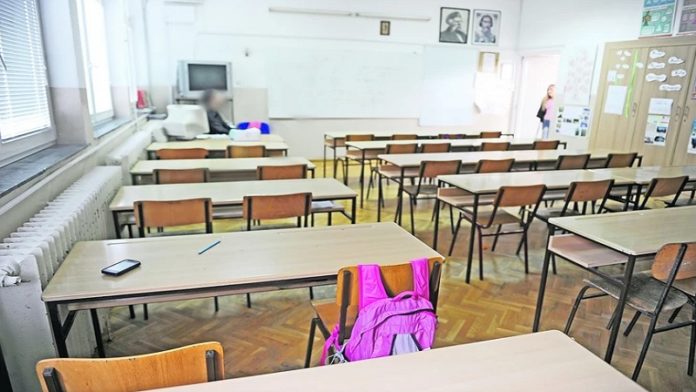 stariji-osnovci-skole-u-muru-na-online-nastavi