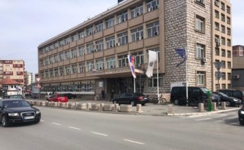 Lokalni Krizni štab Novog Pazara: Mere zatvaranja se ne odnose na preduzeća i fabrike, šalterska prodaja hrane i pića zabranjena lokalni-krizni-stab-novog-pazara:-mere-zatvaranja-se-ne-odnose-na-preduzeca-i-fabrike,-salterska-prodaja-hrane-i-pica-zabranjena