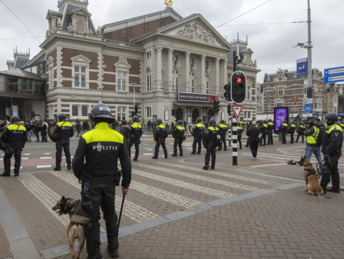 holandija:-produzene-restriktivne-mere-za-tri-nedelje