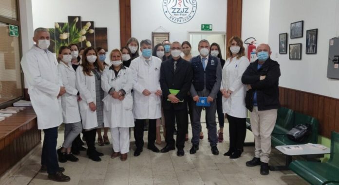 predstavnici-kancelarije-szo-u-poseti-zavodu-za-javno-zdravlje-novi-pazar predstavnici-kancelarije-szo-u-poseti-zavodu-za-javno-zdravlje-novi-pazar