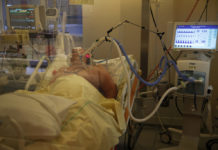 U Mađarskoj za dan umrlo 302 ljudi, najveći dnevni bilans od početka pandemije u-madjarskoj-za-dan-umrlo-302-ljudi,-najveci-dnevni-bilans-od-pocetka-pandemije