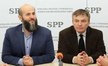 STUDENTI FDU PRIJAVILI PROFESORE: 12 prijava za seksualno uznemiravanje protiv 6 zaposlenih, najviše protiv profesora Prokića studenti-fdu-prijavili-profesore:-12-prijava-za-seksualno-uznemiravanje-protiv-6-zaposlenih,-najvise-protiv-profesora-prokica